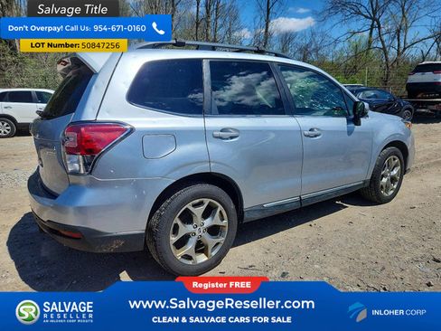 Used 2017 Subaru Forester 2.5i Touring image 4