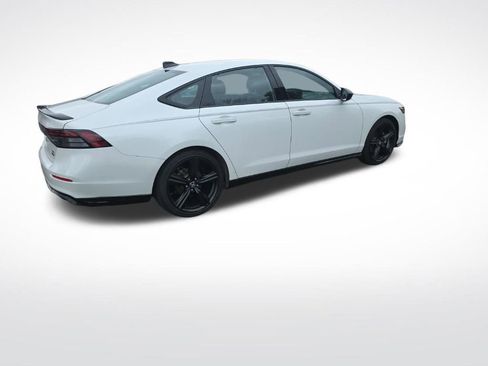 Certified 2024 Honda Accord Sport image 7