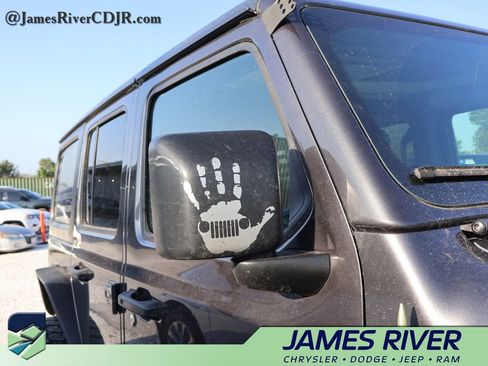 Used 2020 Jeep Wrangler Unlimited Sport AWD/4WD image 14