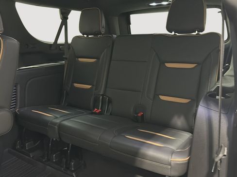 Used 2023 GMC Yukon XL AT4 w/ AT4 Premium Plus Package image 22