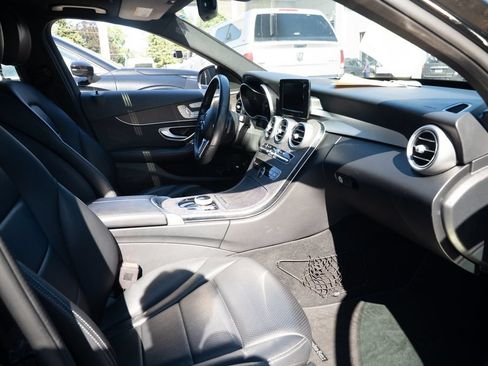 Used 2019 Mercedes-Benz C 300 Sedan image 25