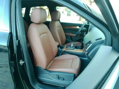 Used 2023 Audi Q5 2.0T Premium image 24