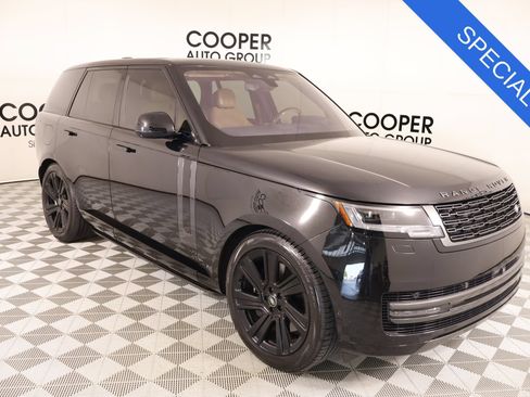 Used 2023 Land Rover Range Rover SE AWD/4WD image 1