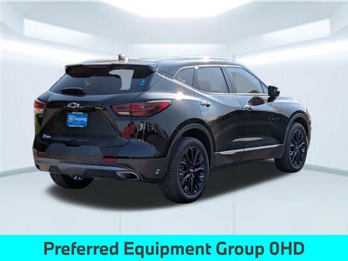 Used 2023 Chevrolet Blazer Premier w/ Driver Confidence II Package FWD image 6
