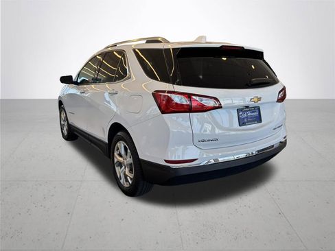 Used 2021 Chevrolet Equinox Premier AWD/4WD image 9