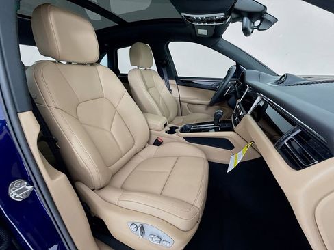 New 2026 Porsche Macan image 30
