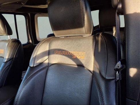 Used 2022 Jeep Wrangler Unlimited Rubicon w/ Trailer Tow Package image 28