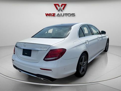 Used 2019 Mercedes-Benz E 300 4MATIC image 5
