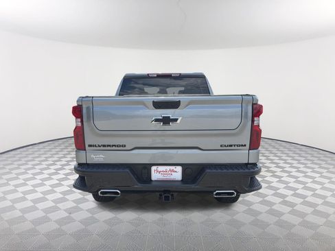 Used 2024 Chevrolet Silverado 1500 Custom Trail Boss AWD/4WD image 16