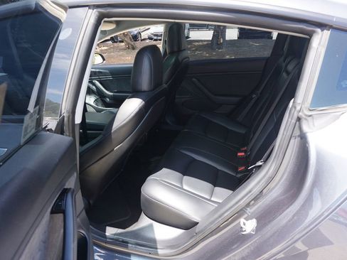 Used 2019 Tesla Model 3 Standard Range Plus RWD image 16