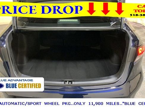 Used 2023 Toyota Corolla SE image 19