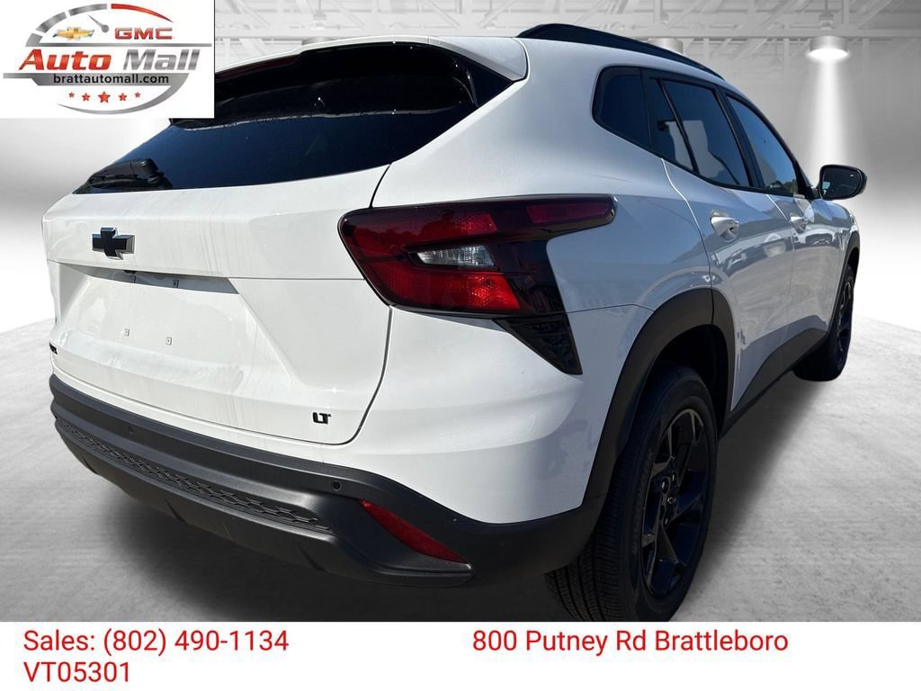New 2026 Chevrolet Trax LT w/ Driver Confidence Package FWD image 5