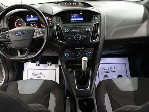 Used 2018 Ford Focus ST FWD image 2