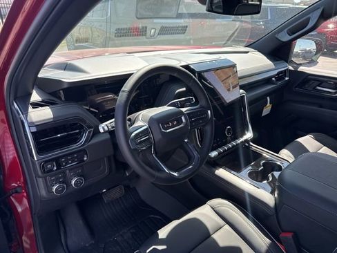 New 2026 GMC Yukon XL Elevation w/ LPO, Floor Liner Package AWD/4WD image 9