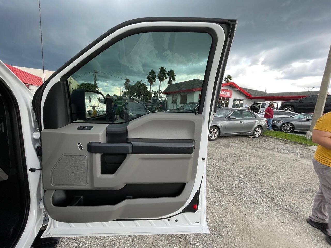 Used 2020 Ford F150 XL w/ XL Power Equipment Group AWD/4WD image 14