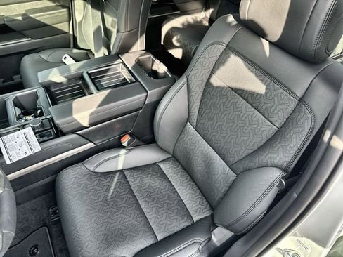 New 2025 Toyota Tundra Limited AWD/4WD image 20