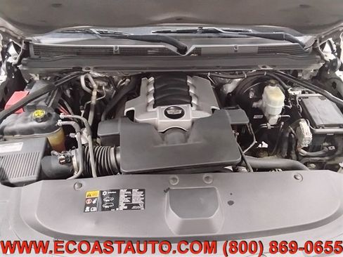Used 2015 Cadillac Escalade ESV Luxury AWD/4WD image 9