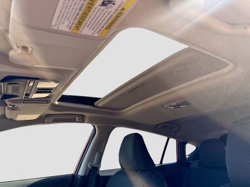 Used 2024 Subaru Crosstrek 2.0i Premium image 21