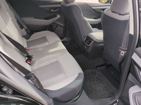 Used 2025 Subaru Outback Premium w/ Popular Package #1A image 38