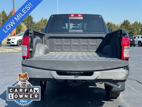 Used 2024 RAM 2500 Tradesman w/ Chrome Appearance Group image 4