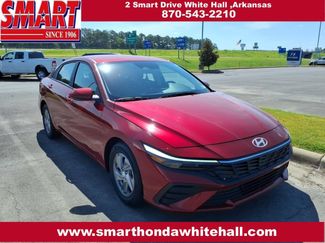 Used 2025 Hyundai Elantra SE FWD video 1