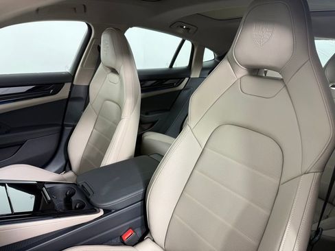 New 2026 Porsche Panamera RWD image 5