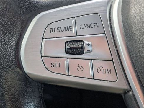 Used 2021 BMW X7 xDrive40i w/ Executive Package image 11