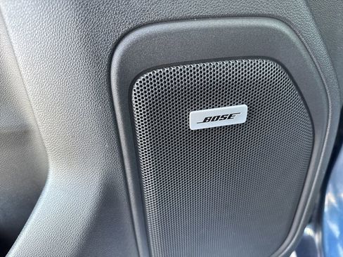 Used 2019 Chevrolet Silverado 1500 High Country image 16