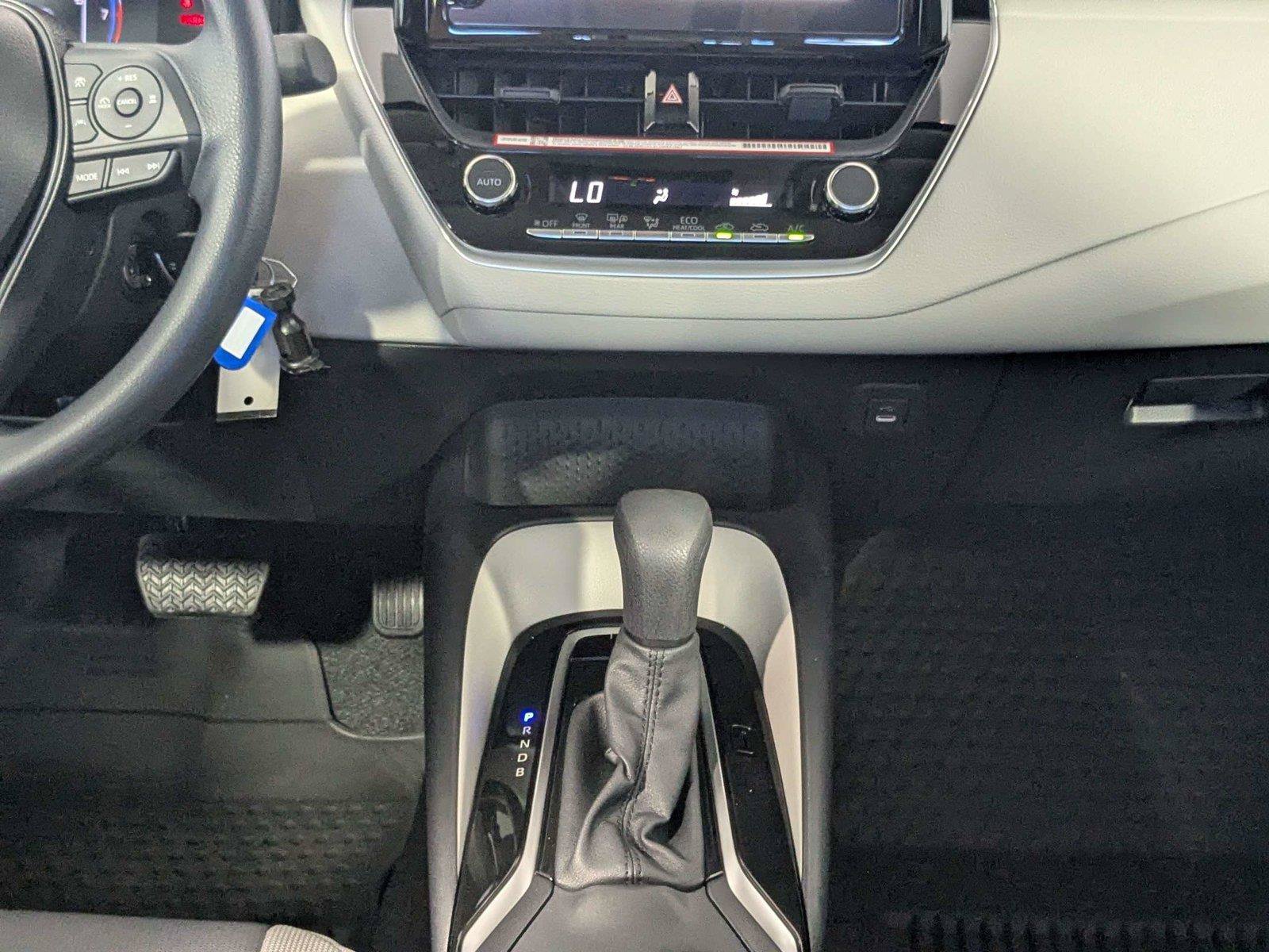 New 2027 Toyota Corolla LE FWD image 25