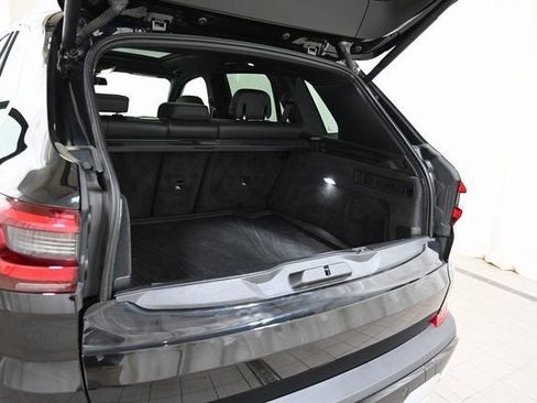 Used 2022 BMW X5 xDrive40i w/ Parking Assistance Package AWD/4WD image 20