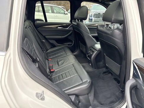 Used 2018 BMW X3 xDrive30i w/ Convenience Package image 11