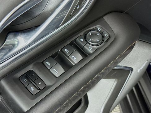 Certified 2024 GMC Yukon XL AT4 w/ Technology Package image 19