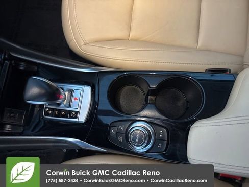 Used 2018 INFINITI QX30 Premium image 17