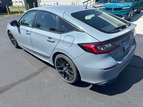 Used 2024 Honda Civic Sport image 4