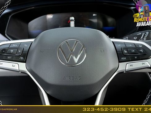Used 2023 Volkswagen Taos SE w/ Panoramic Sunroof Package FWD image 25