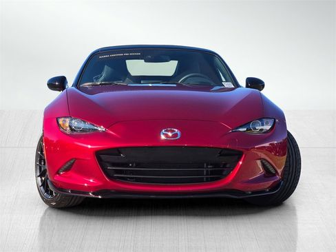 Certified 2023 MAZDA MX-5 Miata Club w/ Brembo/BBS Recaro Package image 3