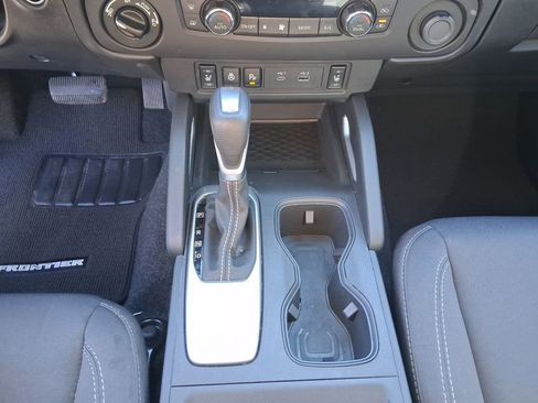 Used 2025 Nissan Frontier SV w/ SV Convenience Package AWD/4WD image 20