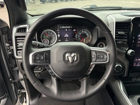 Used 2025 RAM 1500 Big Horn AWD/4WD image 12