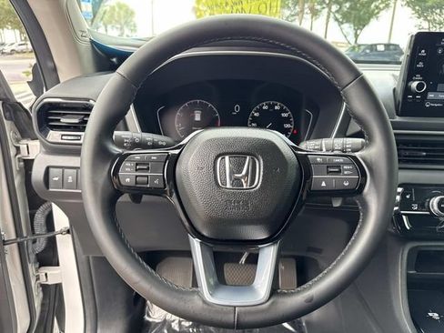 Certified 2023 Honda Pilot Touring image 28