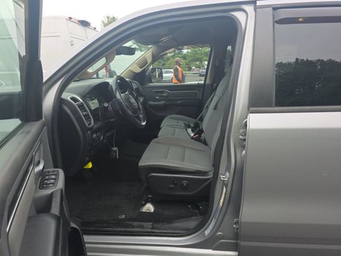 Used 2019 RAM 1500 Big Horn AWD/4WD image 6