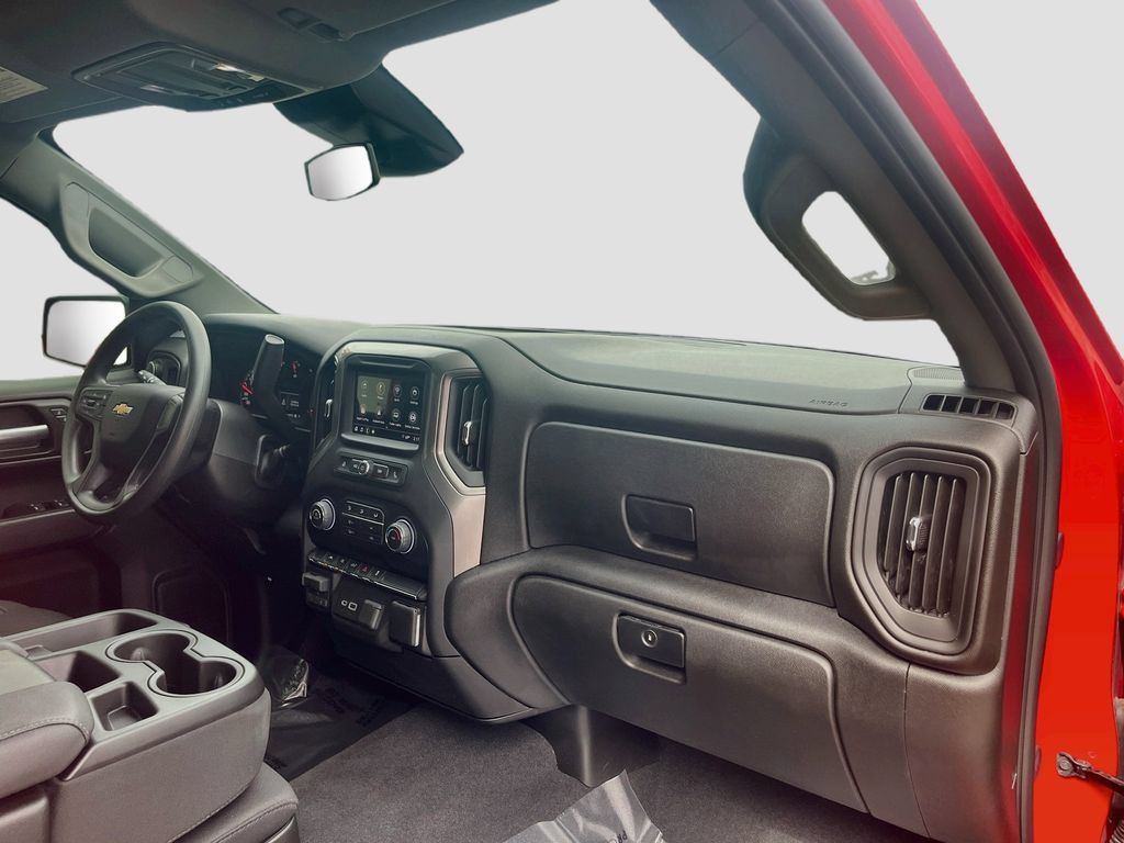 Used 2026 Chevrolet Silverado 1500 Custom w/ Turbomax Blackout Package AWD/4WD image 27