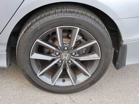 Used 2022 Honda Accord EX-L image 40