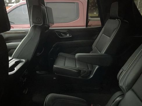Used 2023 Chevrolet Tahoe Premier AWD/4WD image 6