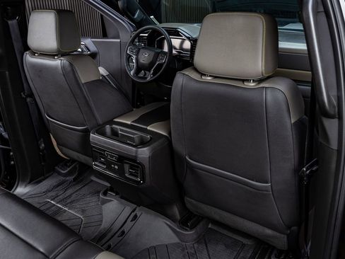 Used 2023 Chevrolet Silverado 1500 ZR2 w/ Technology Package image 31