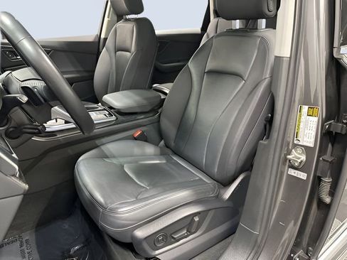 Used 2020 Audi Q7 3.0T Premium Plus image 30