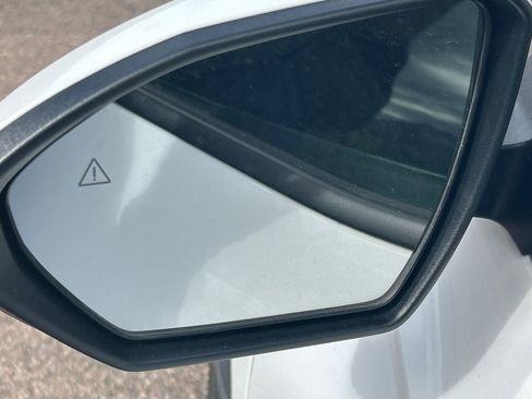 Used 2024 Hyundai Tucson Limited image 15