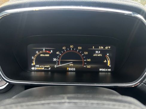 Used 2019 Lincoln Continental Premiere image 19