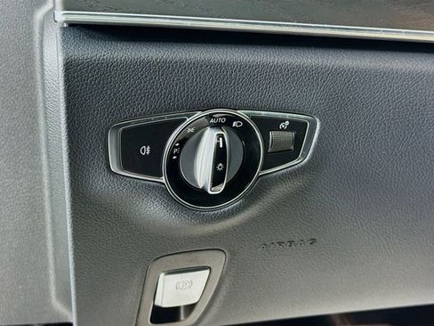 Used 2021 Mercedes-Benz E 350 4MATIC Sedan image 10