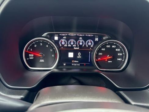 Used 2021 Chevrolet Suburban Z71 w/ Z71 Off-Road Package image 27