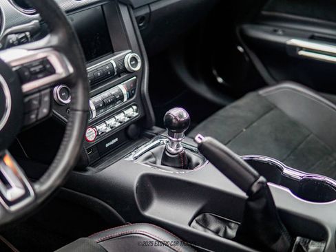 Used 2017 Ford Mustang GT Premium image 23